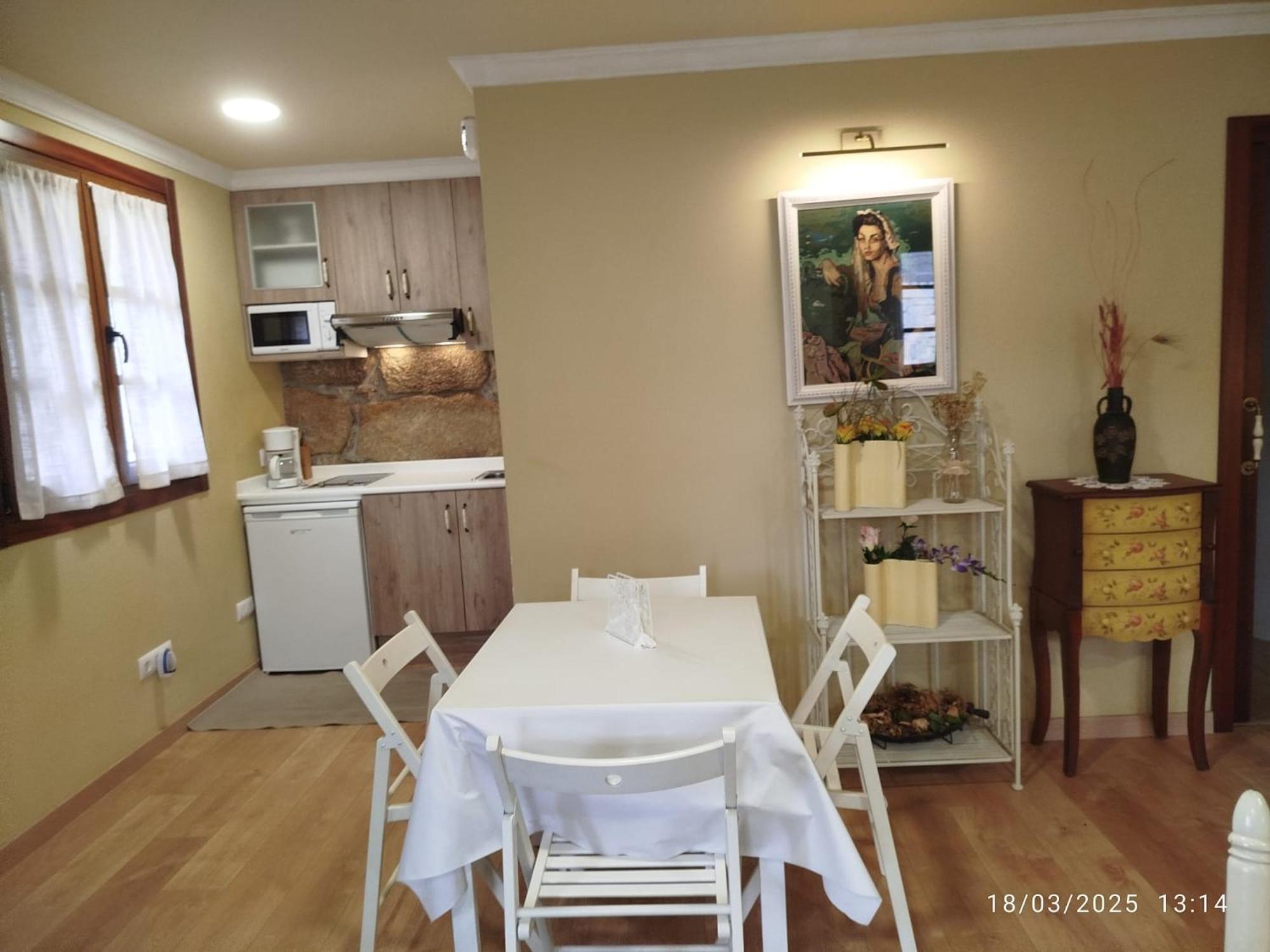 O Apartamento Do Xanza, Ideal Para Parejas Adaptado Movilidad Reducida Meis Exterior photo