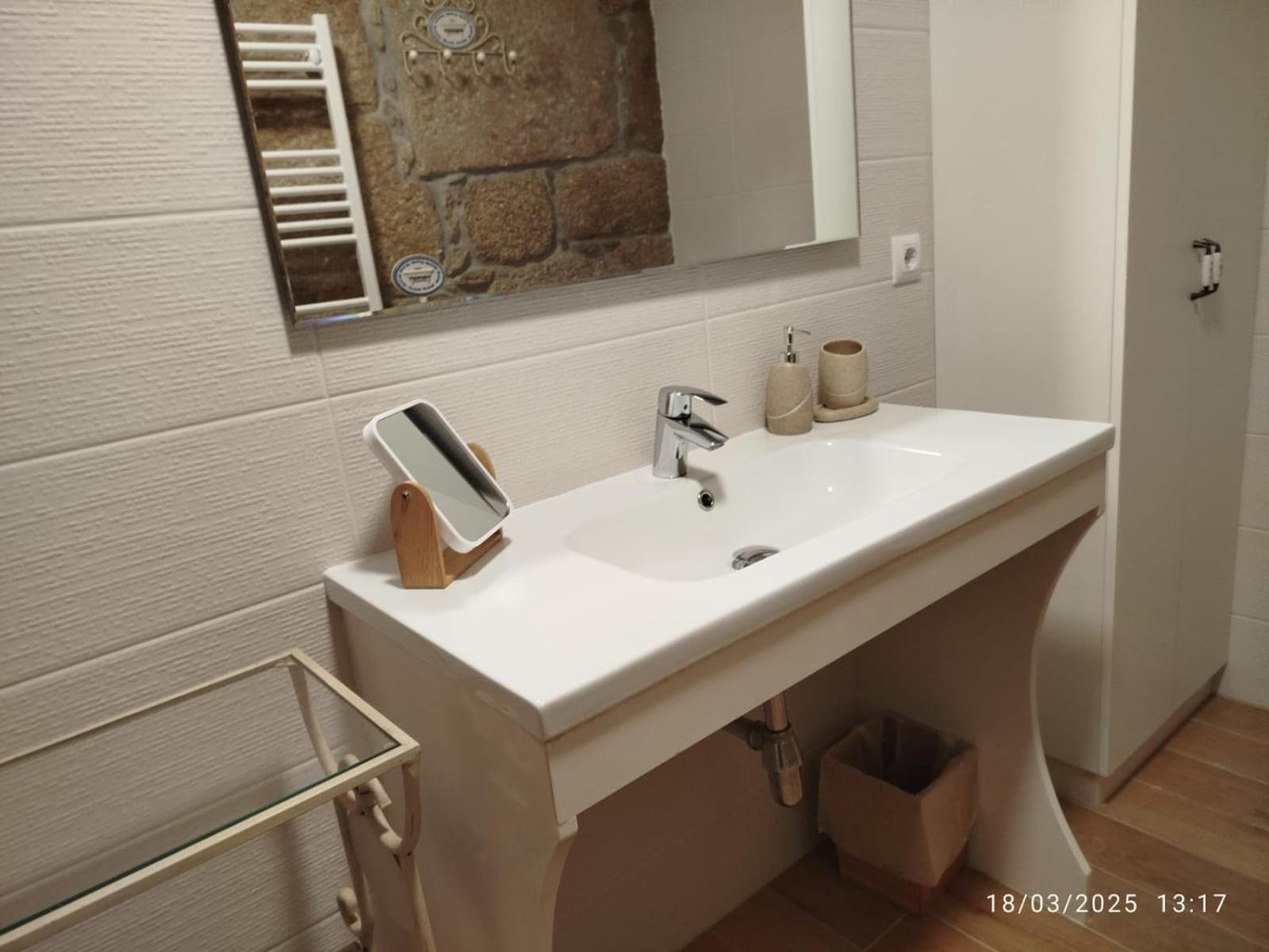 O Apartamento Do Xanza, Ideal Para Parejas Adaptado Movilidad Reducida Meis Exterior photo